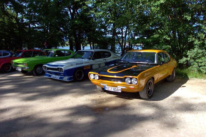 Ford Capri I Modelle mit unterschiedlichen Motorleistungen
Ford Capri I models with different engine outputs
Modèles Ford Capri I avec différentes puissances de moteur Ford Capri I Modelle mit unterschiedlichen Motorleistungen
Ford Capri I models with different engine outputs
Modèles Ford Capri I avec différentes puissances de moteur