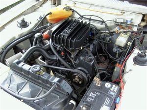 1 Solex 38/38 EEIT Fallstrom-Doppelvergaser, 
KKK-Abgasturbolader Garett 0,4 bar
1 Solex 38/38 EEIT downdraught twin carburettor,
KKK exhaust gas turbocharger Garett 0.4 bar
1 carburateur Solex 38/38 EEIT � double flux descendant,
KKK turbocompresseur � gaz d'�chappement Garett 0,4 bar