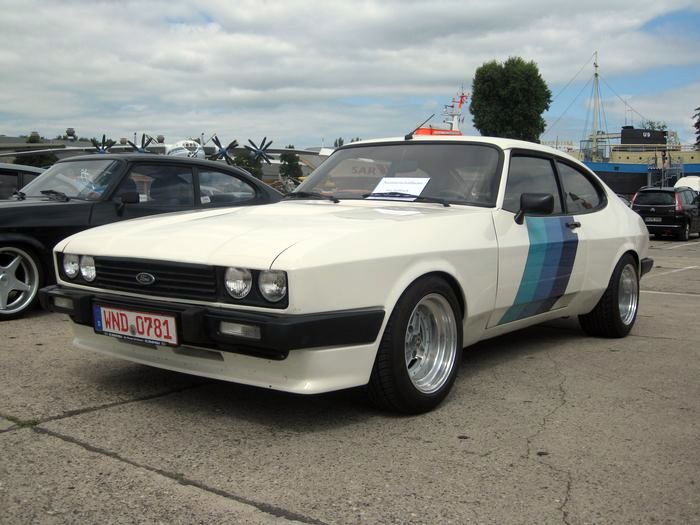 Ford Capri III 3.0S mit speziellen RS Tiefbett Felgen
