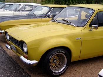 Escort RS2000