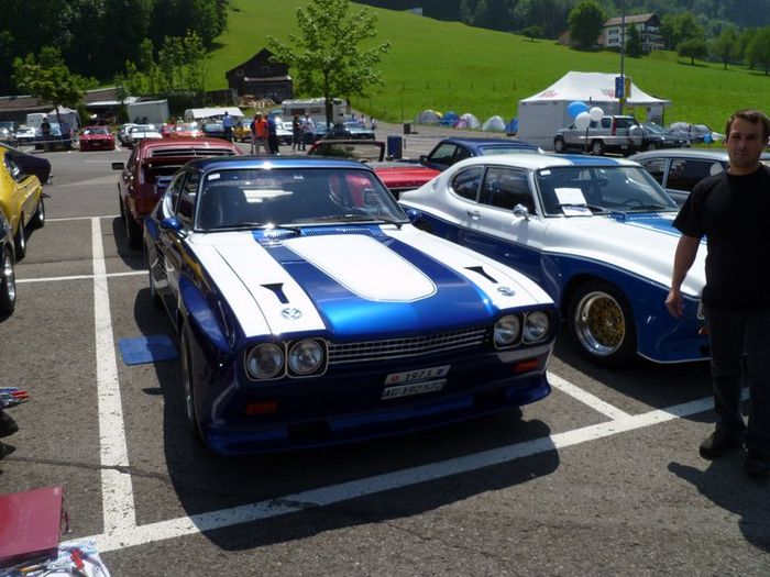 Zwei Ford Capri I RS2600 Modelle