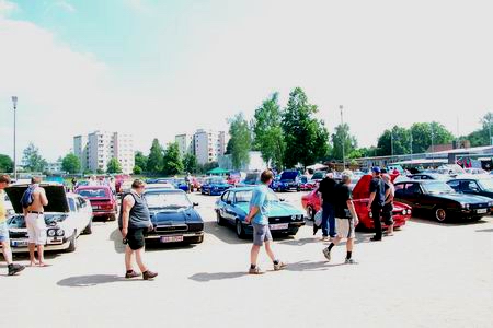 Int. Ford Capri Treffen in Altenfurt bei Nürnberg D) 17. Juni 2006