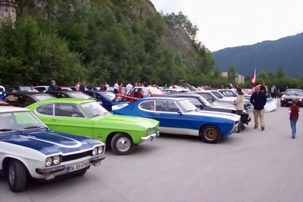 Capri's der ersten Baureihe
Capri's of the first series
Capri de la première série Capri's der ersten Baureihe
Capri's of the first series
Capri de la première série