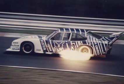 Stichflamme aus dem Ford Zakspeed Turbo Capri