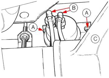 Kraftstoffspeicher * fuel accumulator